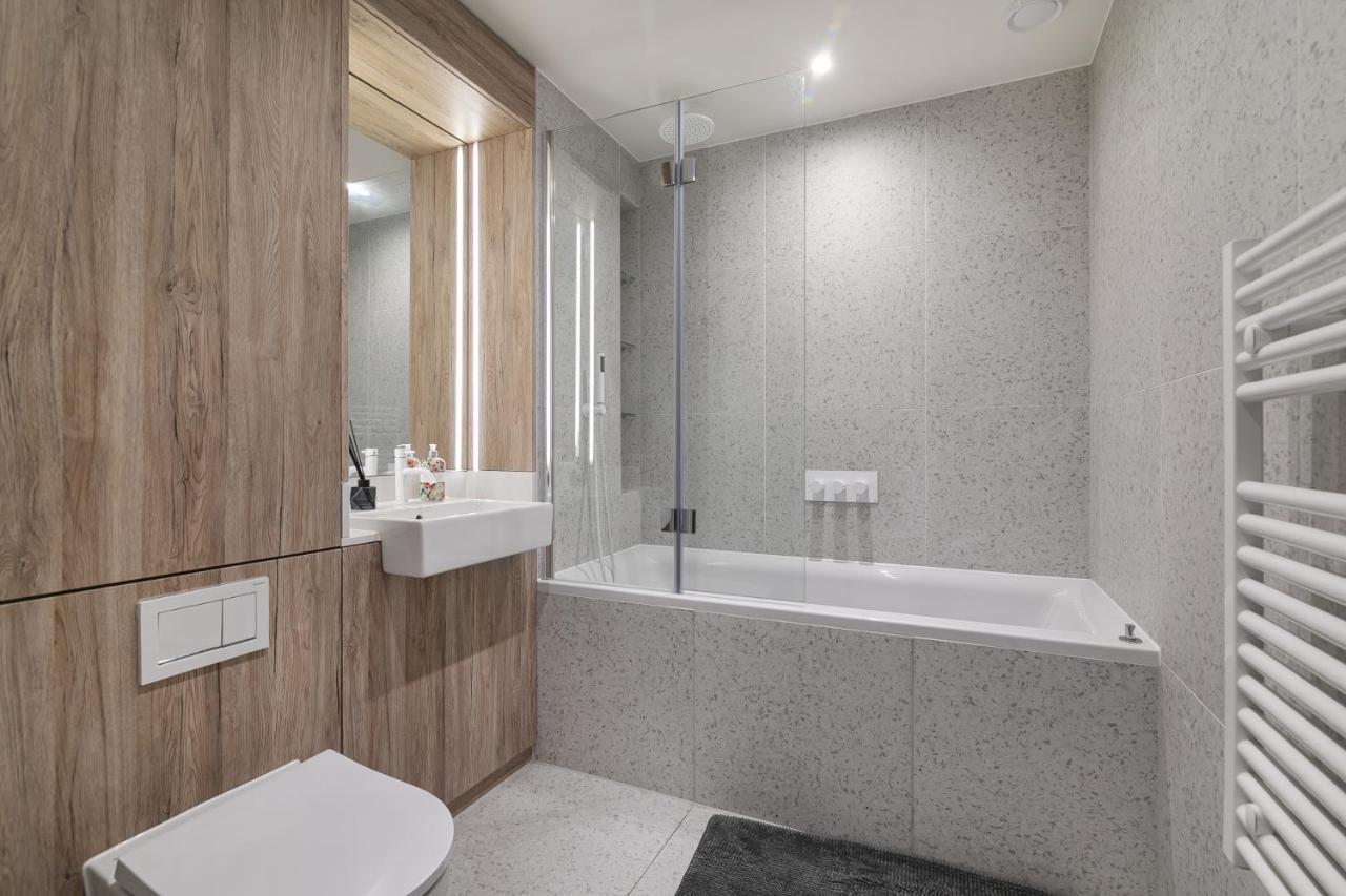 Luxury Spacious Flat With Communal Gardens And Parking Лондон Екстер'єр фото