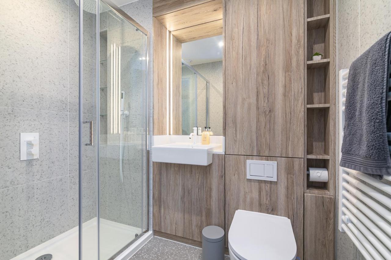 Luxury Spacious Flat With Communal Gardens And Parking Лондон Екстер'єр фото
